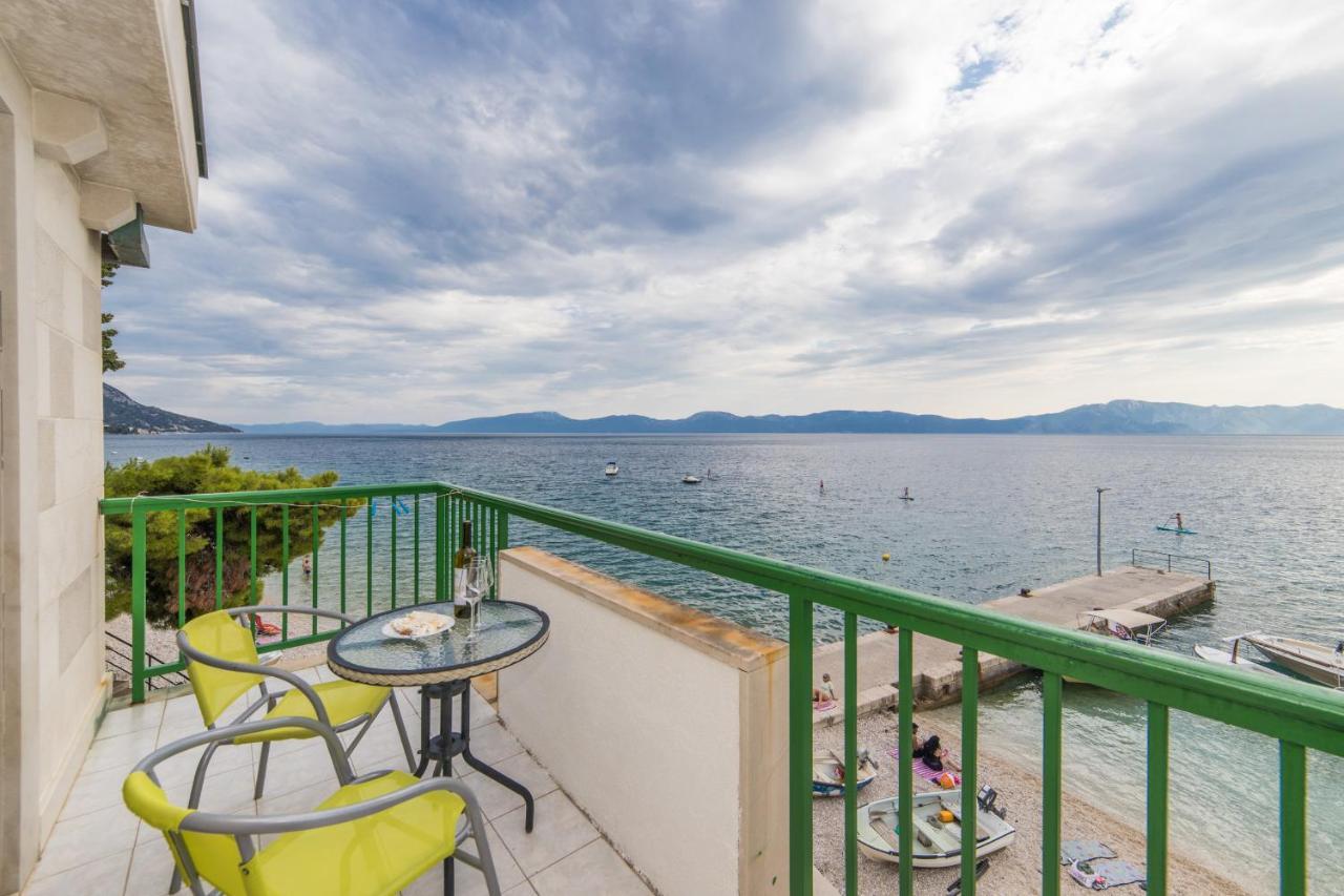 Hotel Riva Брист Екстериор снимка